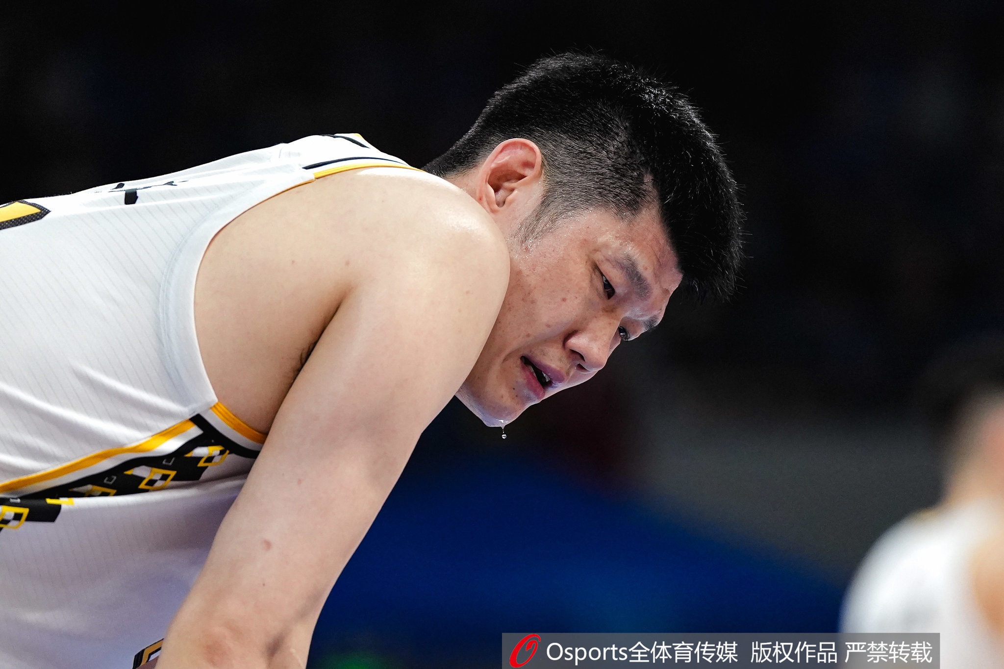 CBA三巨头领衔豪华阵容 四川队板凳深度成隐忧
